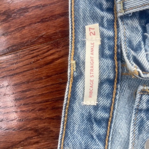 Levi’s straight ankle,high rise jeans,Size 27 - Picture 2 of 4